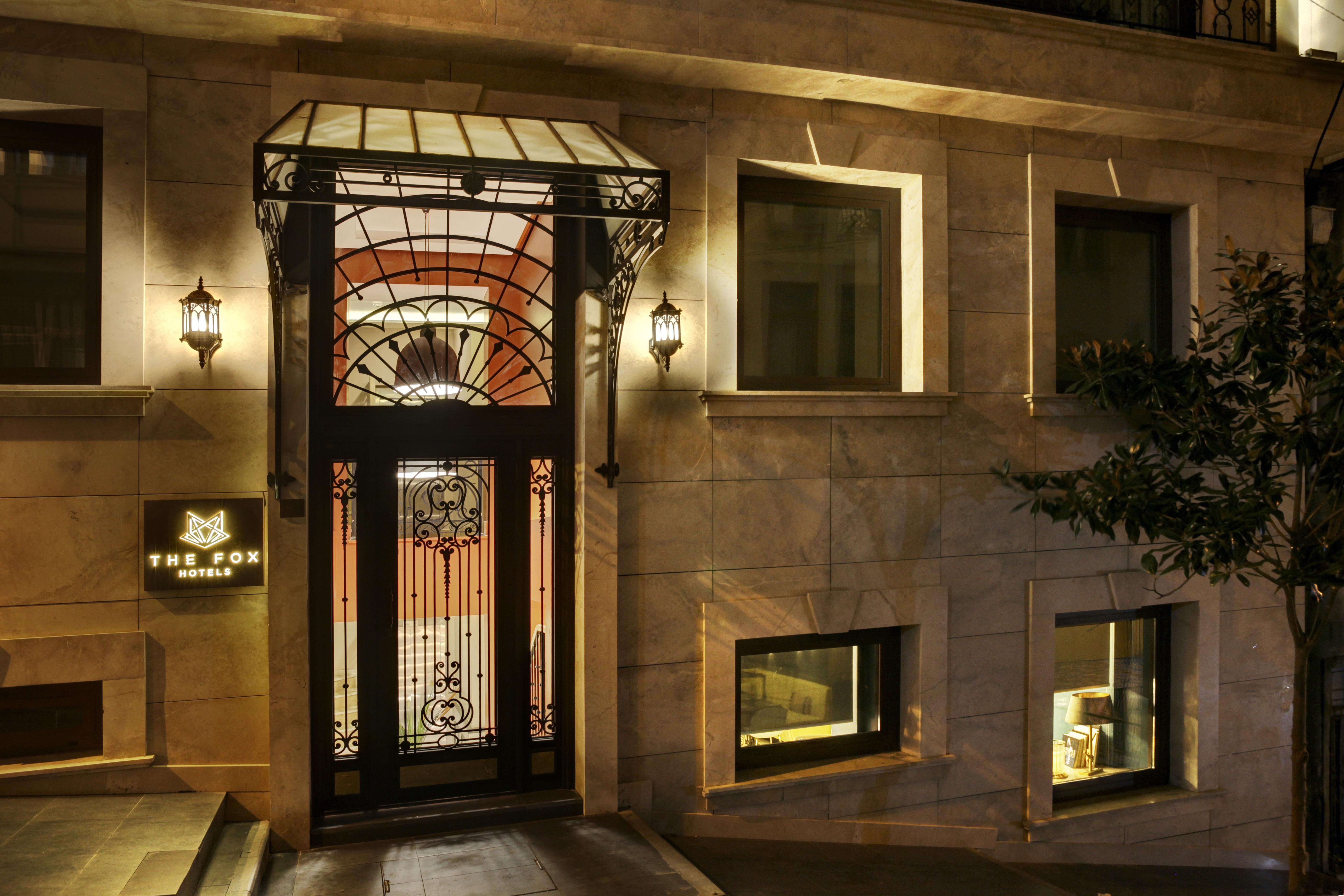 The Fox Hotel Istanbul Exterior photo